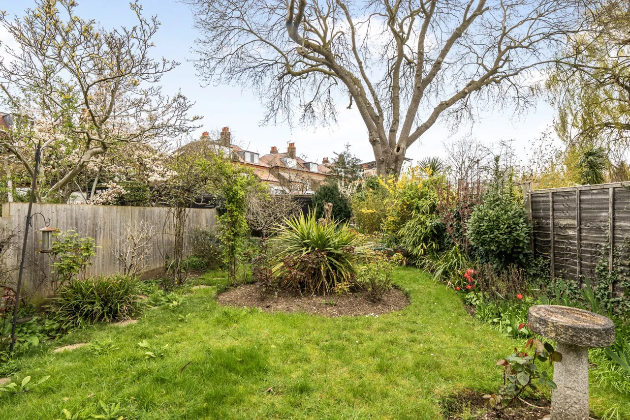 Court Lane, Dulwich, London, SE21, photo 12