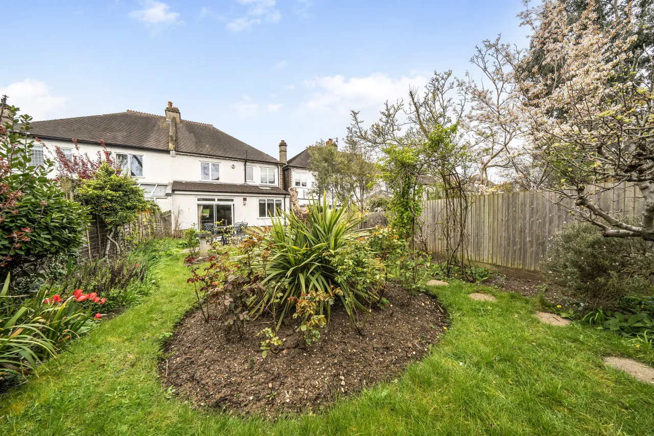 Court Lane, Dulwich, London, SE21, photo 11