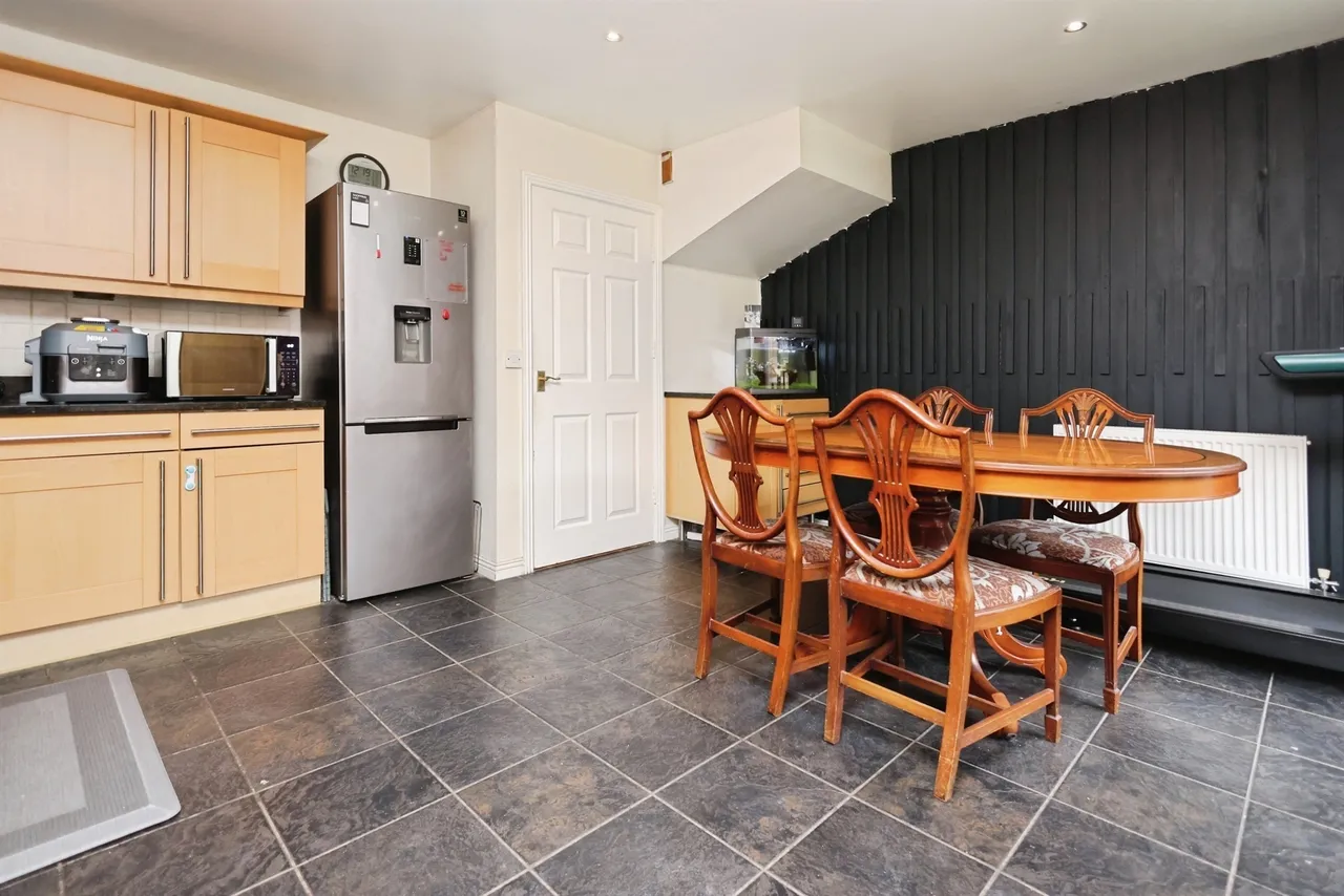 Delingpole Walk, Cradley Heath, B64, photo 18