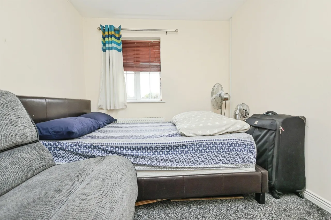 Delingpole Walk, Cradley Heath, B64, photo 9