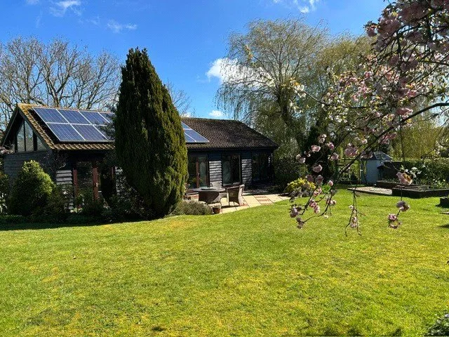 Haverhill Road, Barnardiston, photo 23