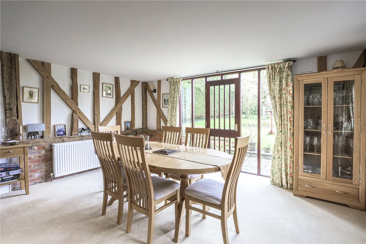 Haverhill Road, Barnardiston, photo 12