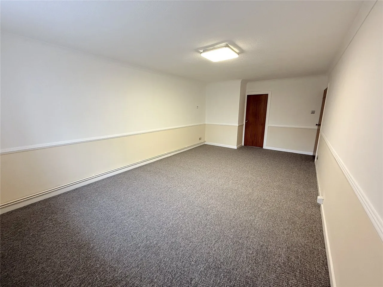 Sarlou Court, Uplands, SA2, photo 4
