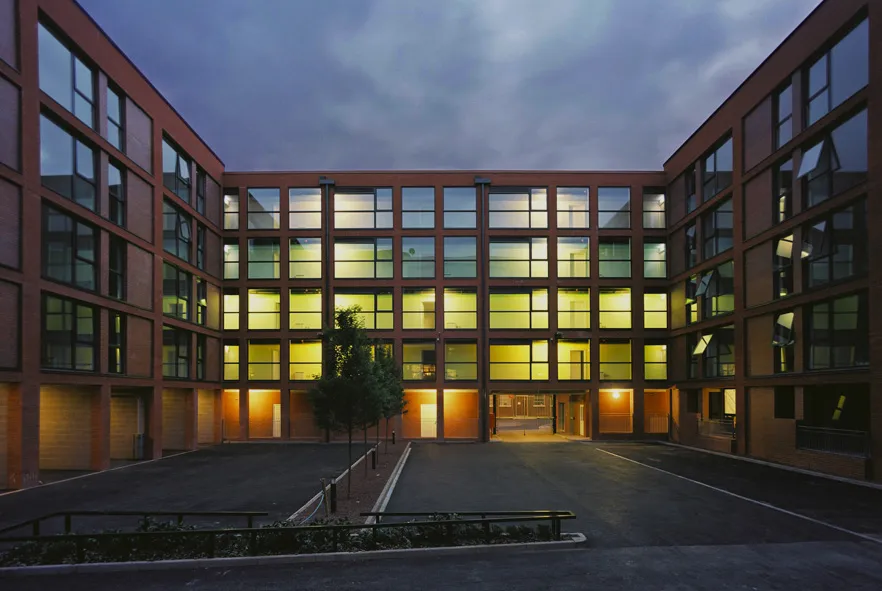2 bed flat for sale — Sapphire Heights, Tenby Street, Jewellery Quarter, Birmingham, B1