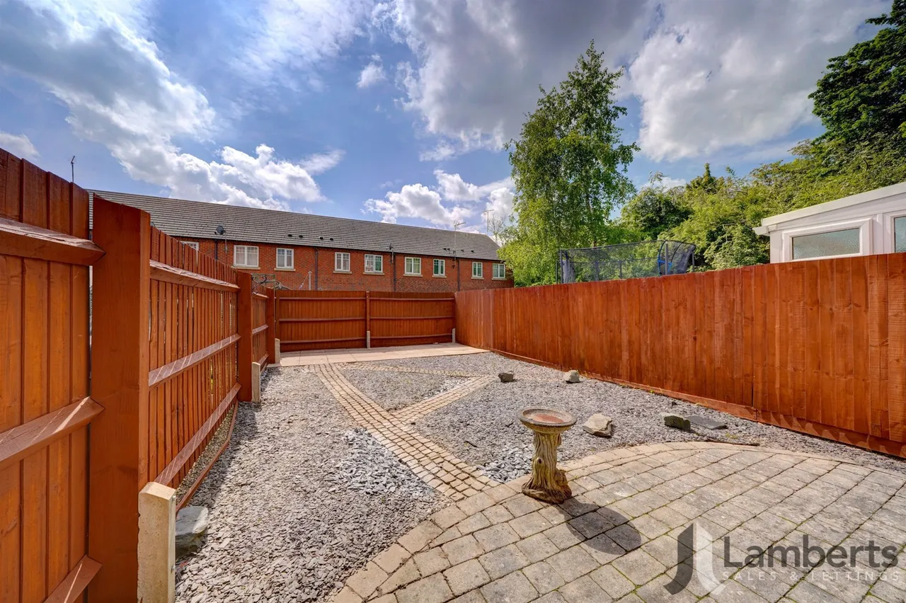 89 Hedgerow Close, Redditch, photo 16