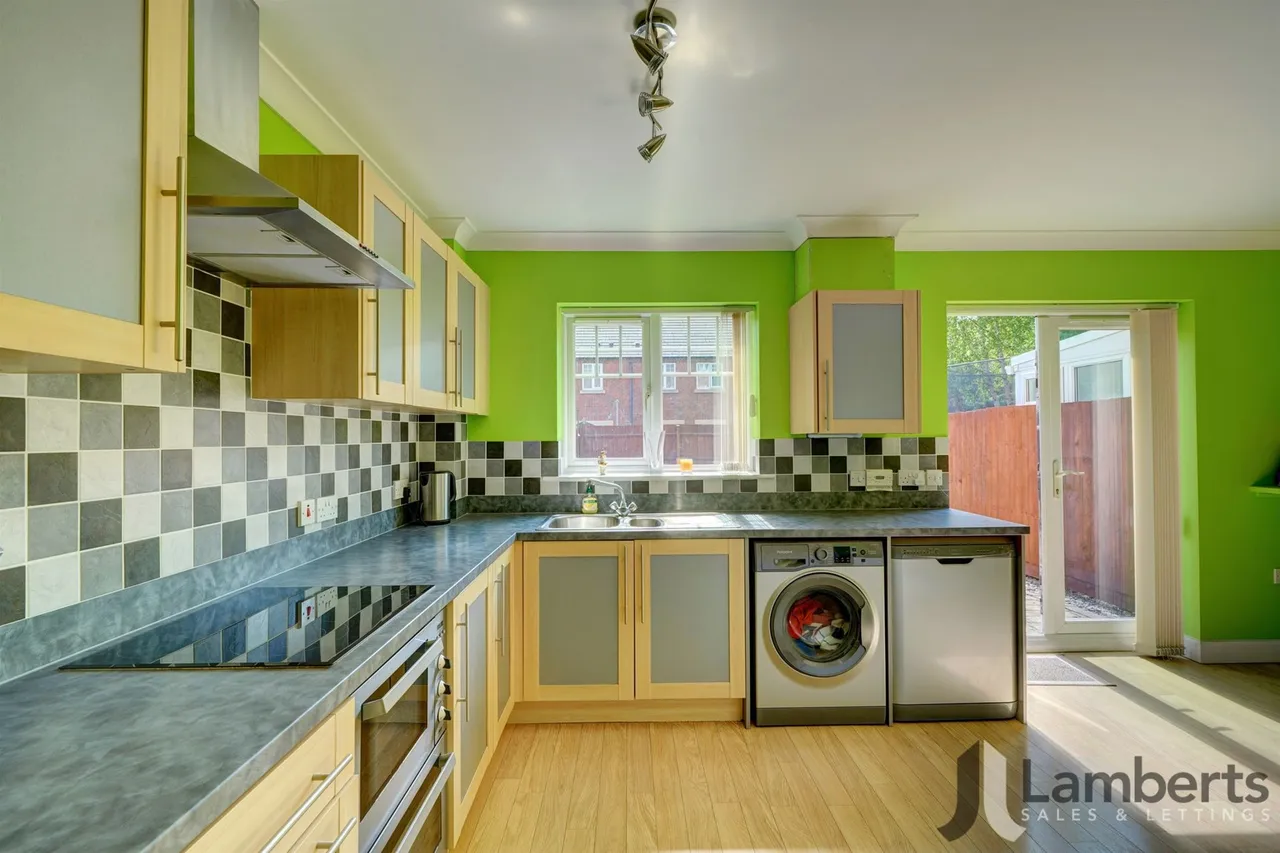 89 Hedgerow Close, Redditch, photo 8