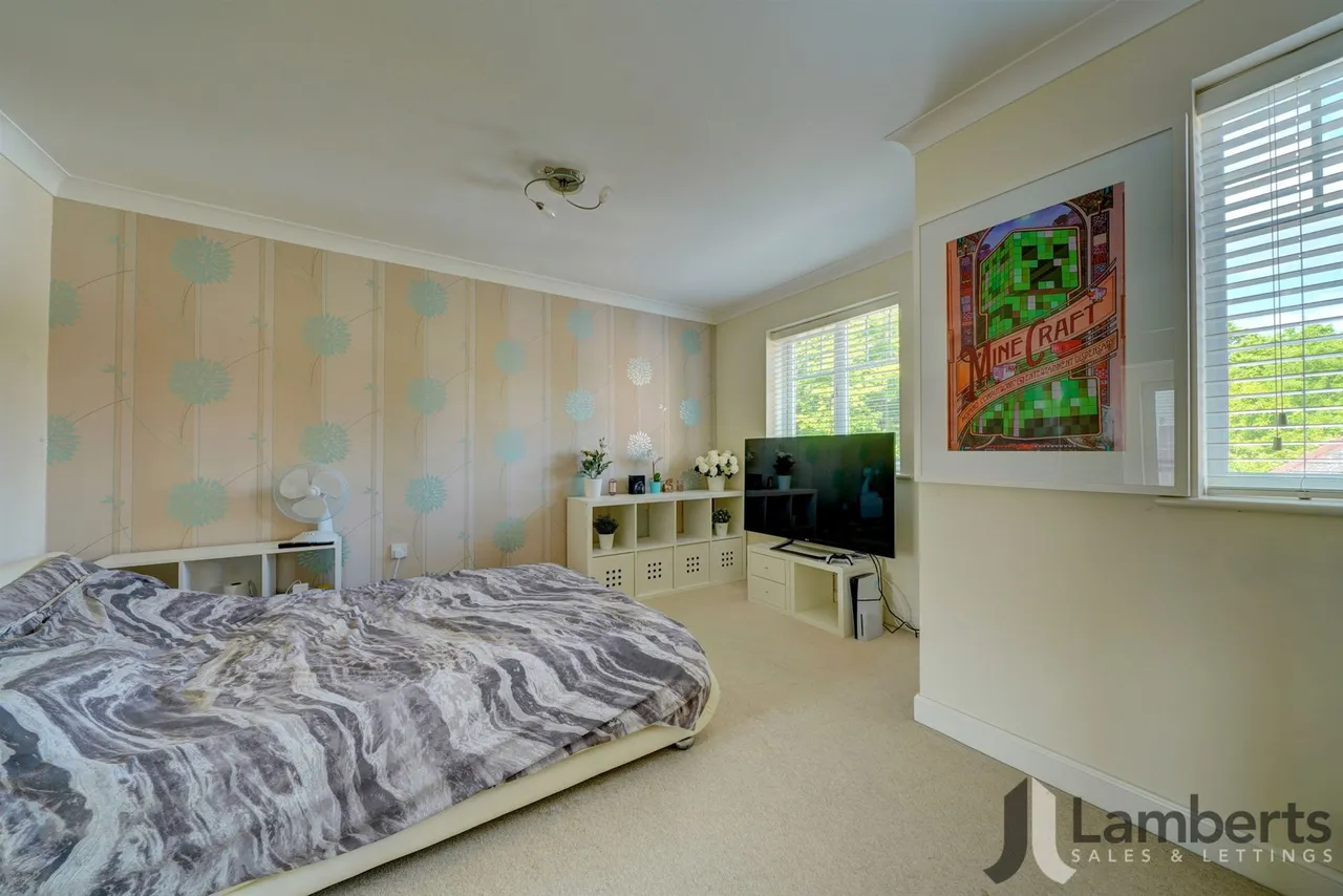 89 Hedgerow Close, Redditch, photo 10
