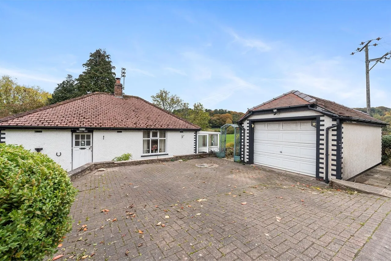 Rainow Road, Macclesfield, photo 22