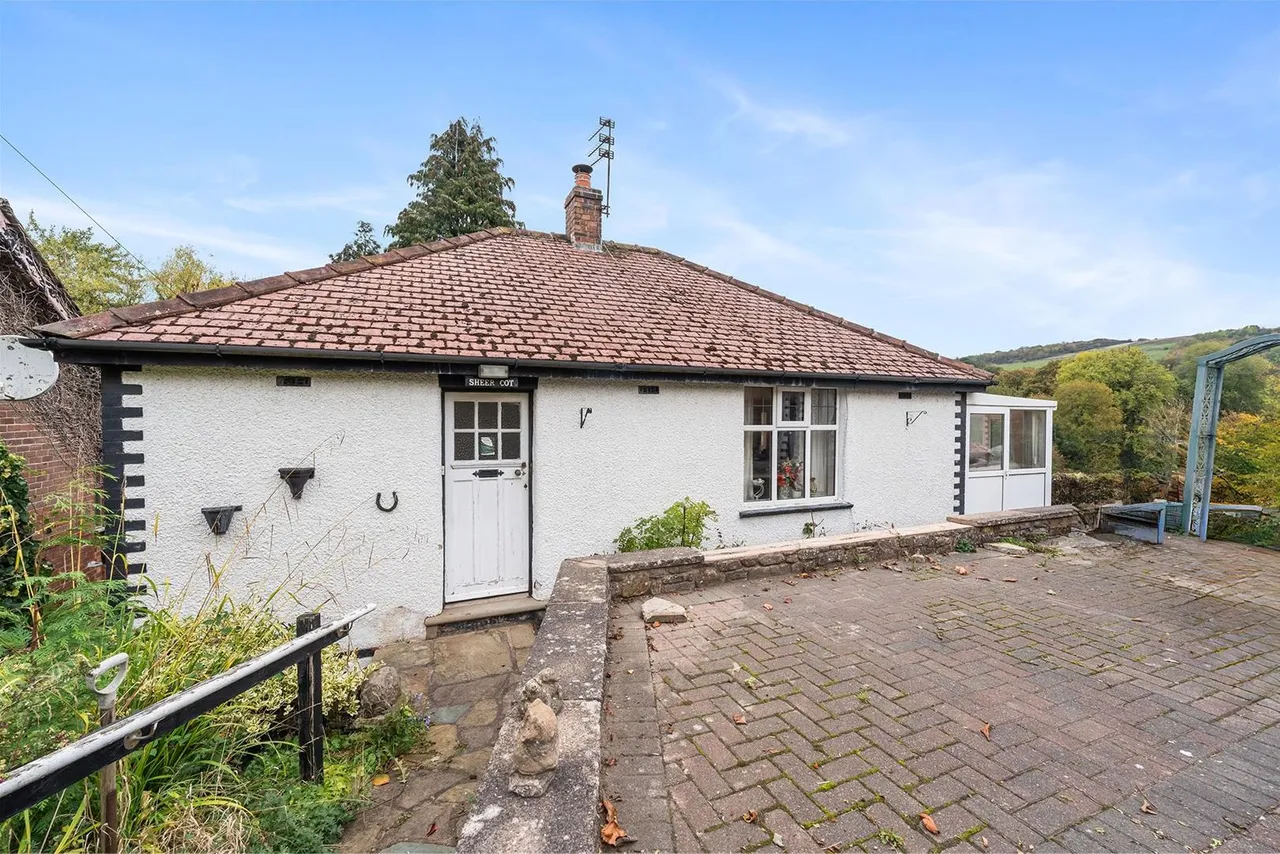 Rainow Road, Macclesfield, photo 21