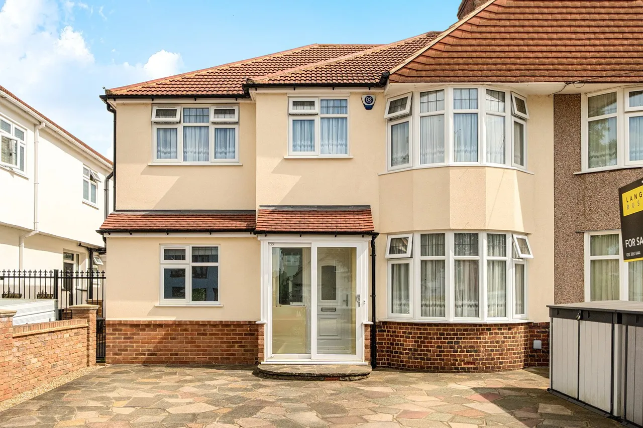 Hurst Road, DA15, photo 24