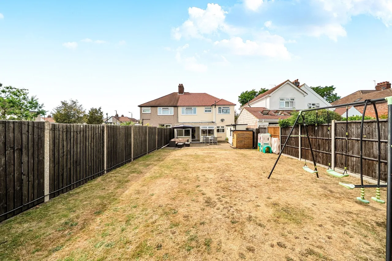 Hurst Road, DA15, photo 22