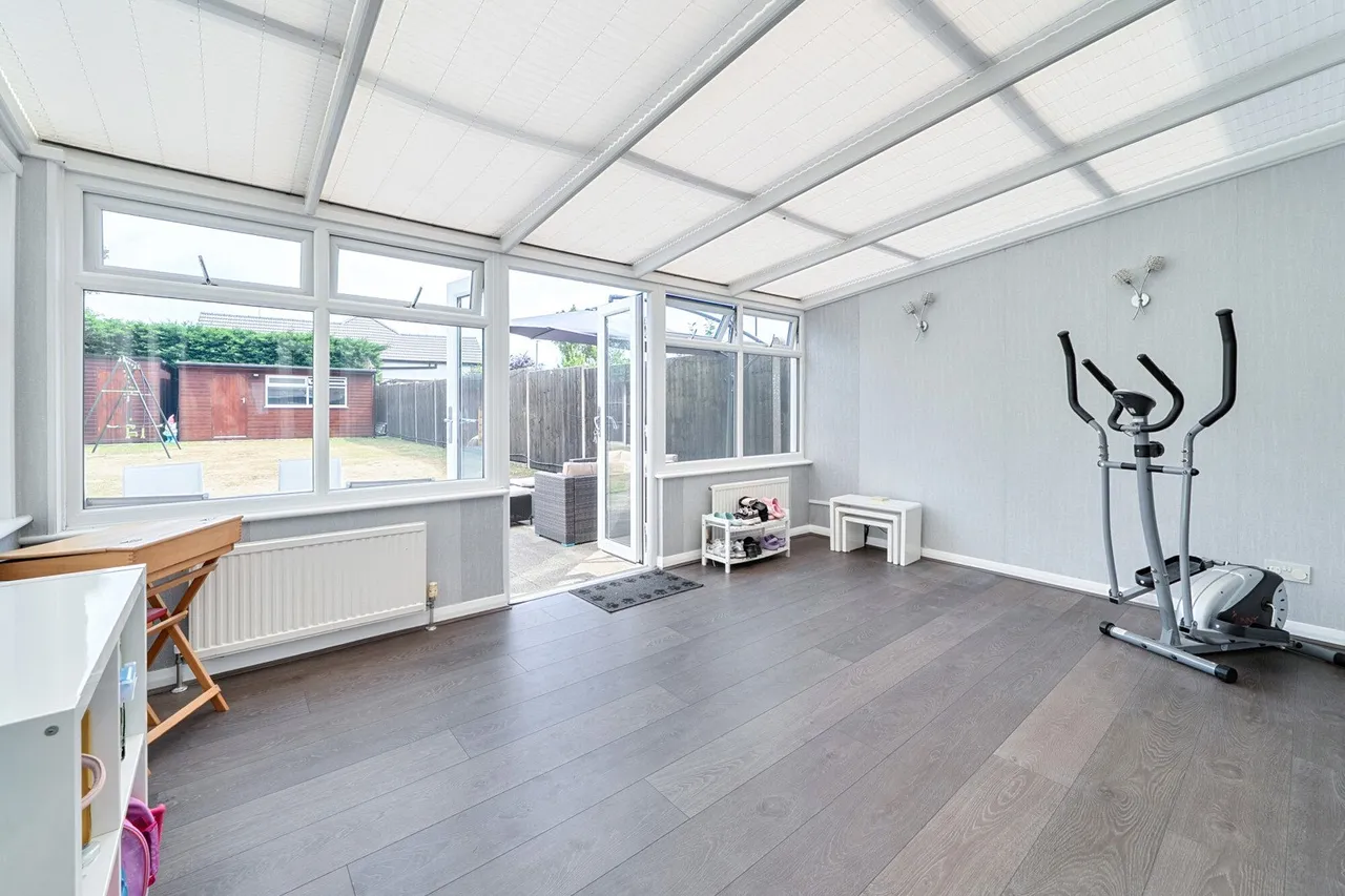 Hurst Road, DA15, photo 12
