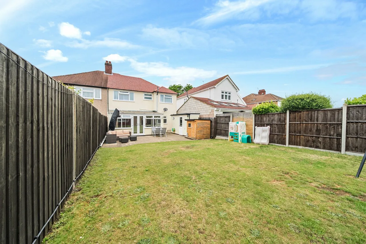 Hurst Road, DA15, photo 4