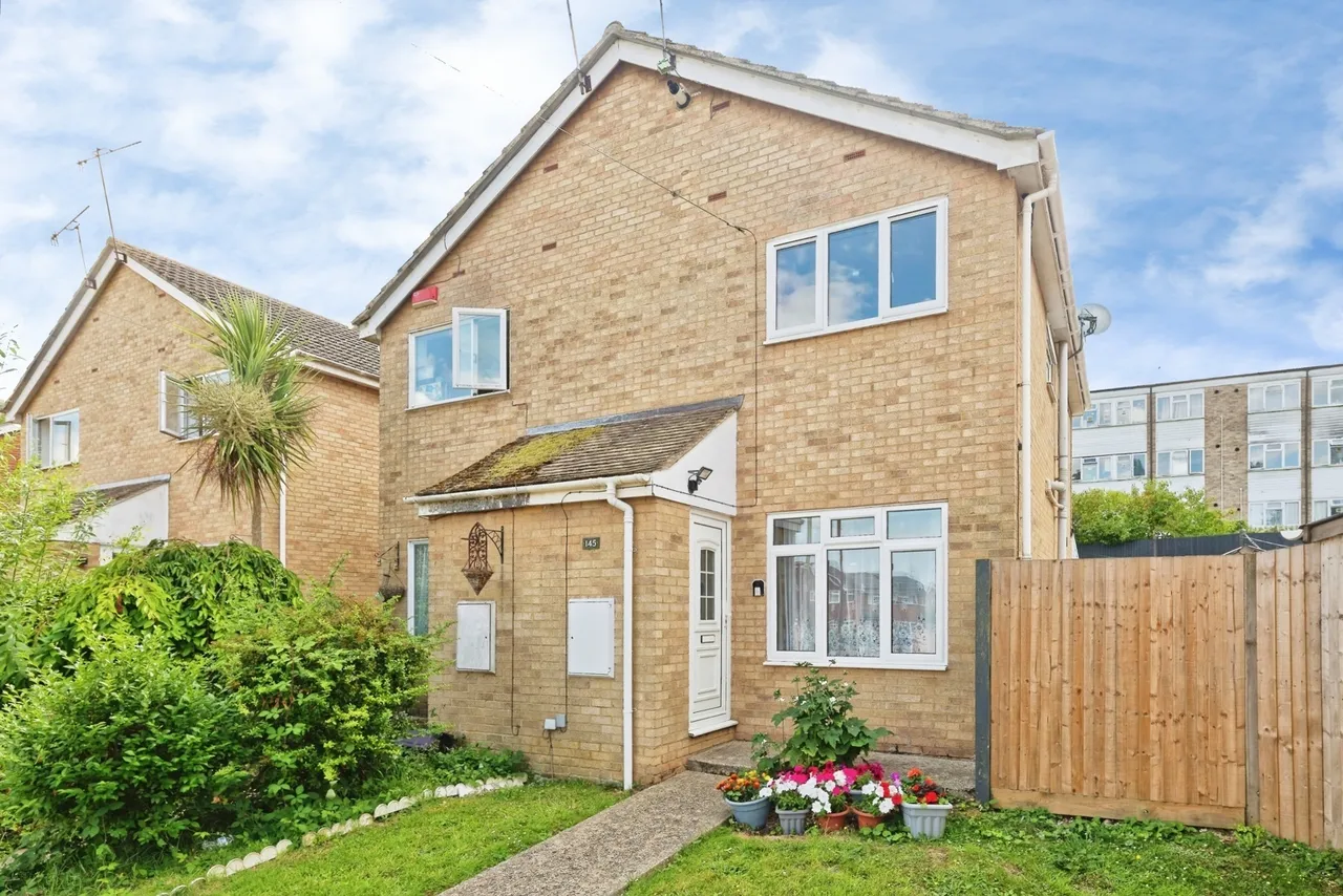 2 bed house for sale — Field Avenue, CANTERBURY, Kent, CT1