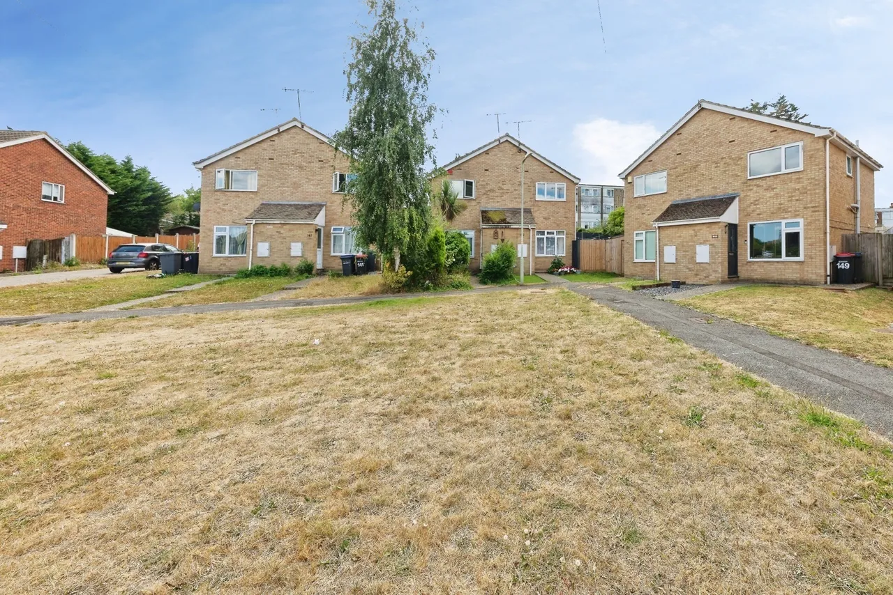 Field Avenue, CANTERBURY, Kent, CT1, photo 2