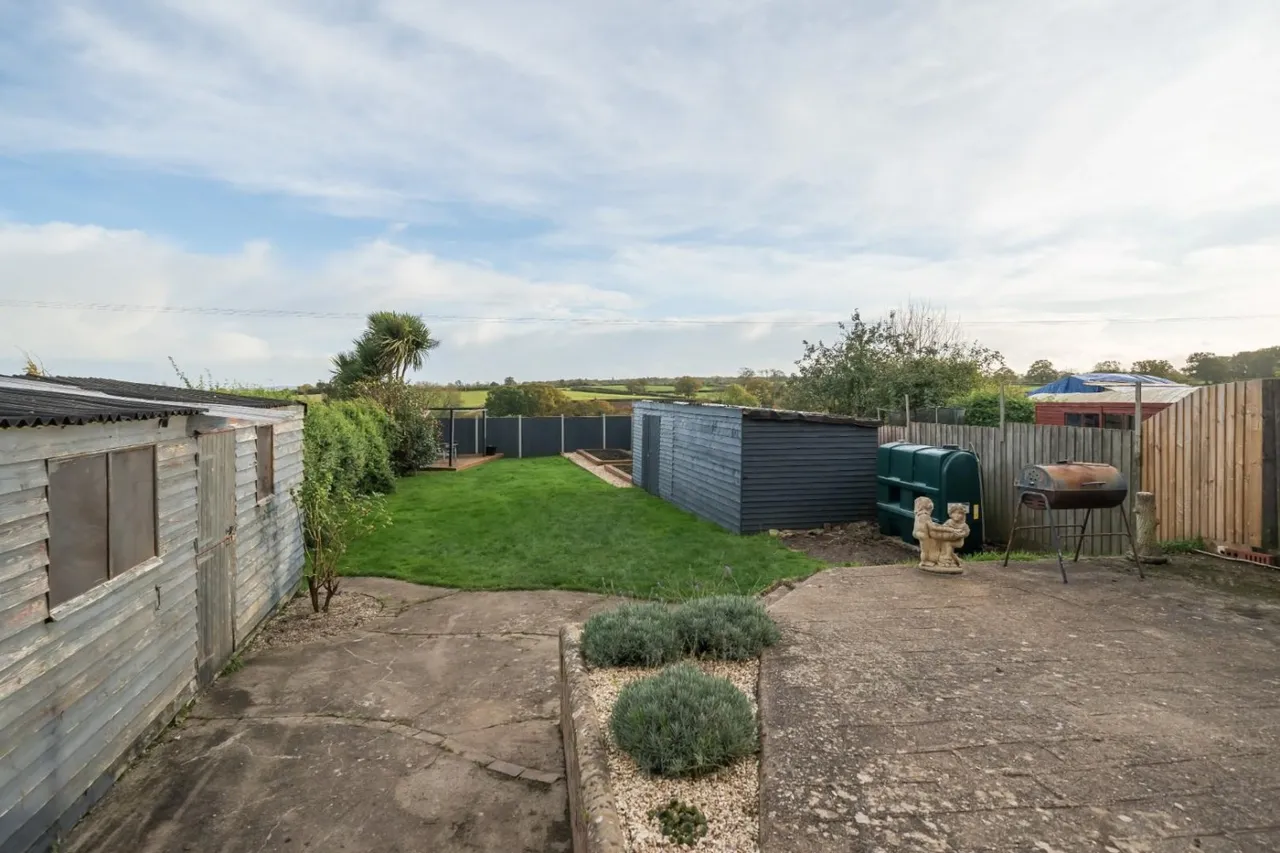 Templecombe, BA8, photo 13