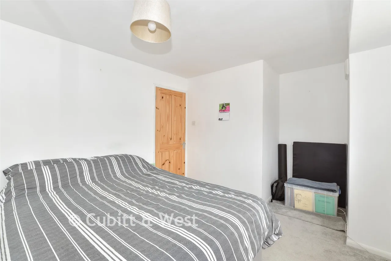 Woodleigh Road, Burgess Hill, RH15, photo 7