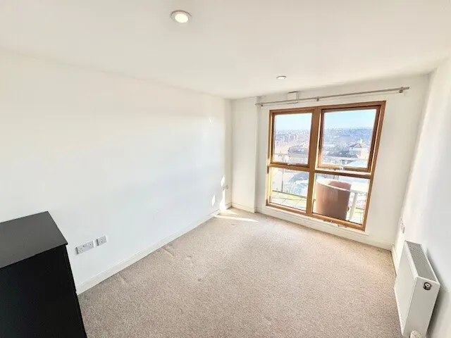 Charrington Court, Romford, RM1 1TF, photo 4