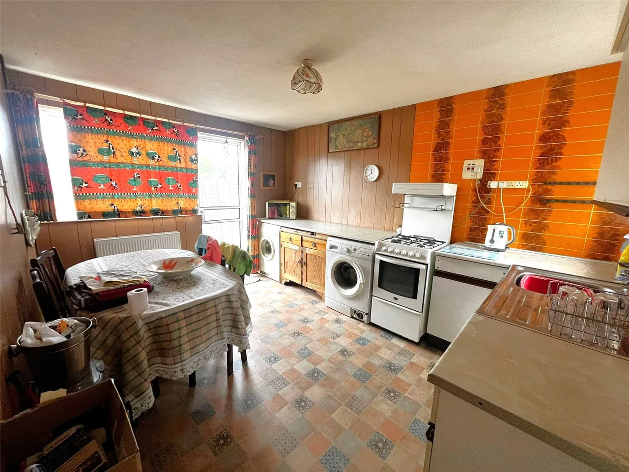 Sycamore Way, Basingstoke, RG23, photo 3