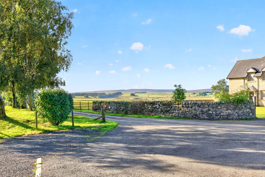 Otterburn Hall Farm The Farmhouse Newcastle Upon Tyne NE19 1HE, NE19, photo 2