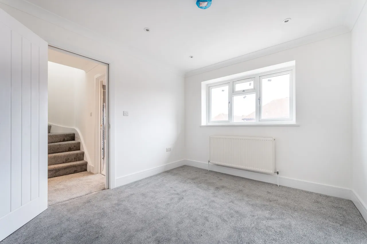 27 Esmeralda Road, London, photo 8
