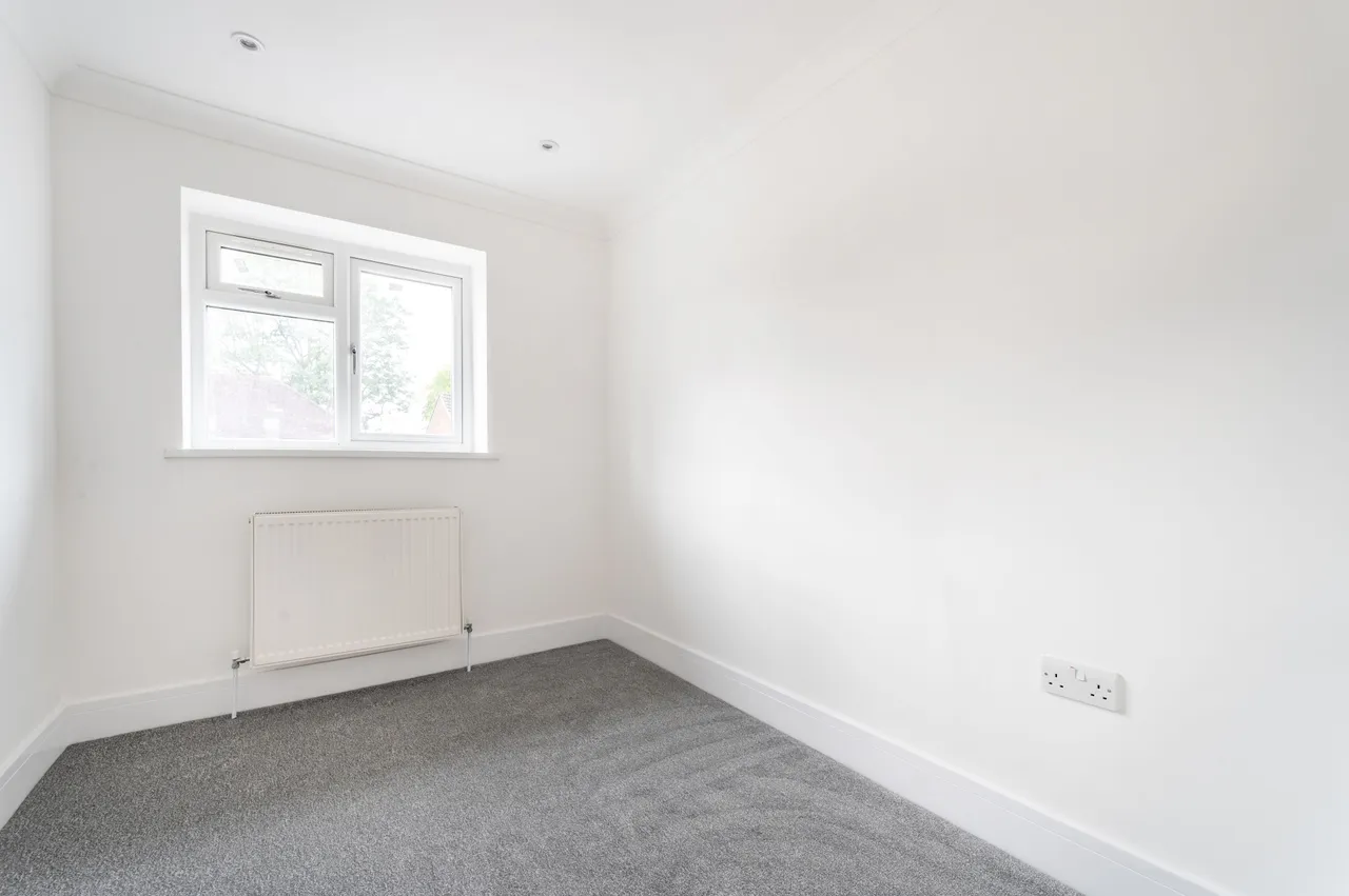 27 Esmeralda Road, London, photo 11