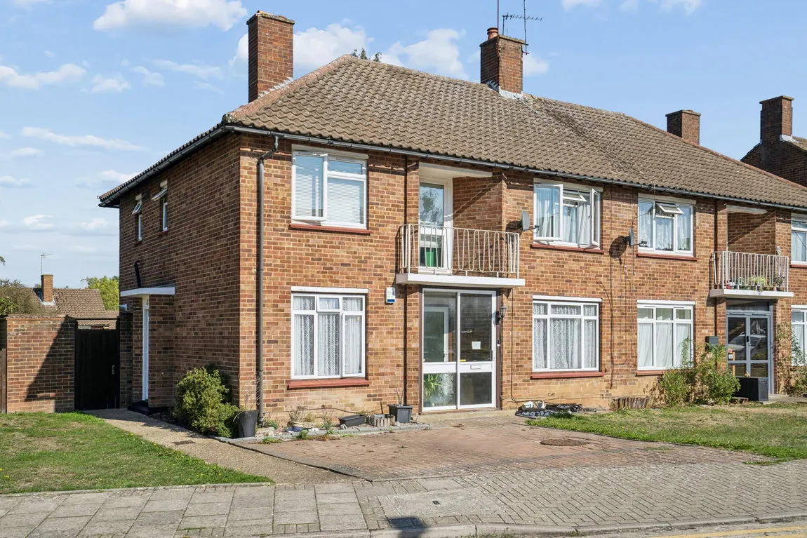 Ellement Close, Pinner, HA5, photo 13