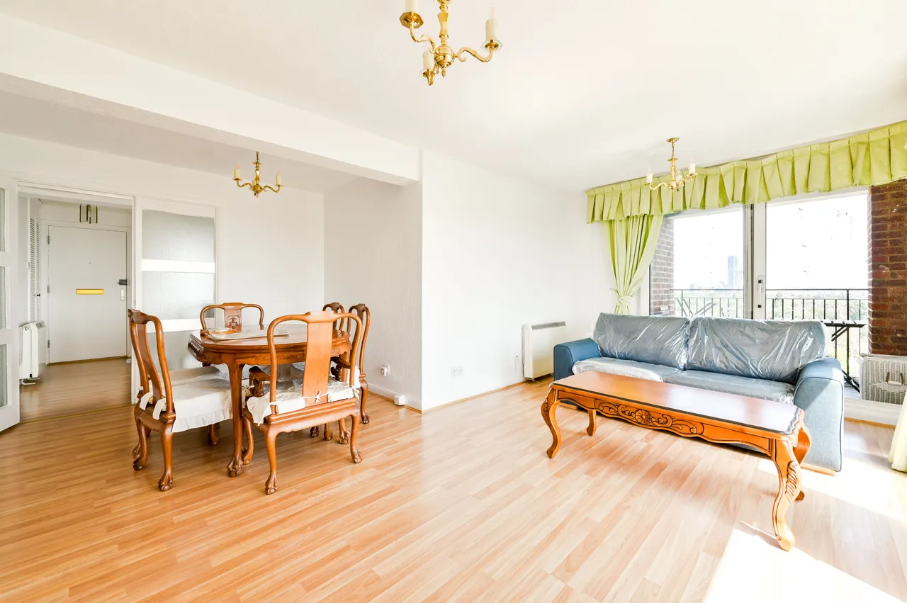 38 Gilbert Court, Green Vale, London, photo 11