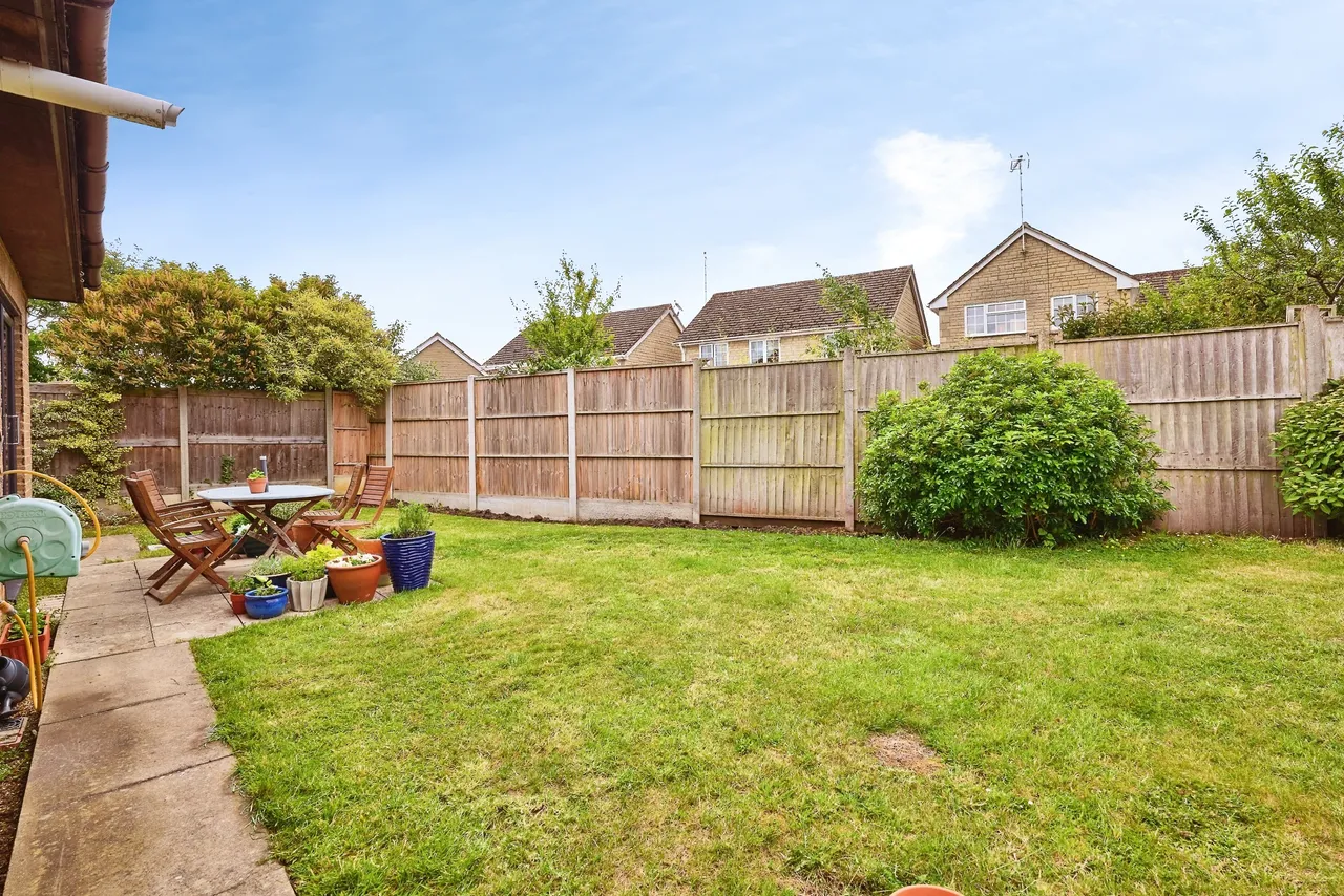 Wentworth Drive, Peterborough, PE8, photo 14