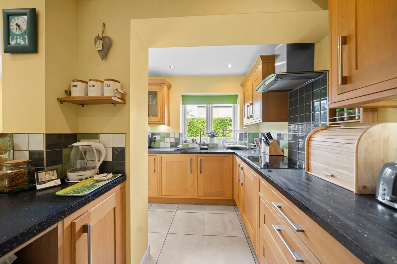 Girvan Crescent, Ashton-In-Makerfield, Wigan, Wigan, WN4 0SS, photo 7