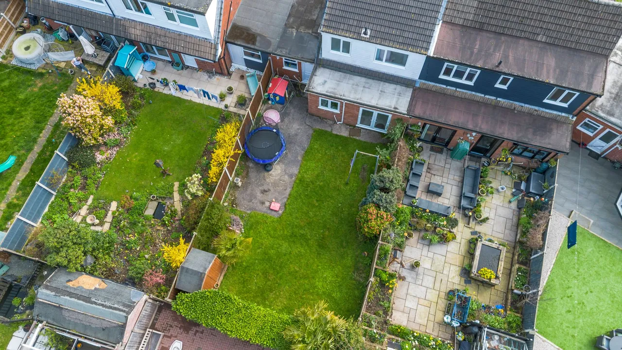 Girvan Crescent, Ashton-In-Makerfield, Wigan, Wigan, WN4 0SS, photo 17