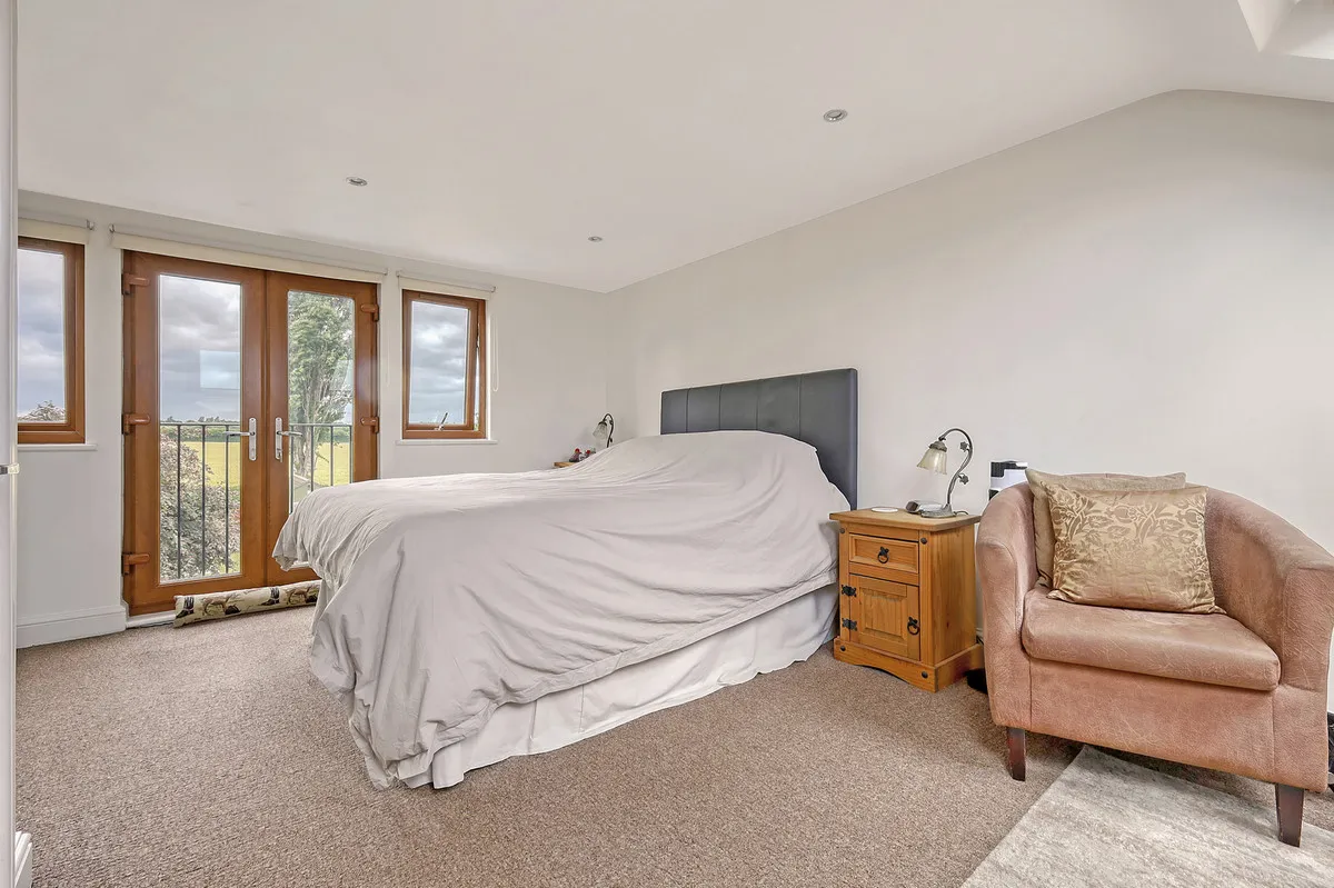 Cross Road, Romford, Mawneys, RM7 8AU, photo 15