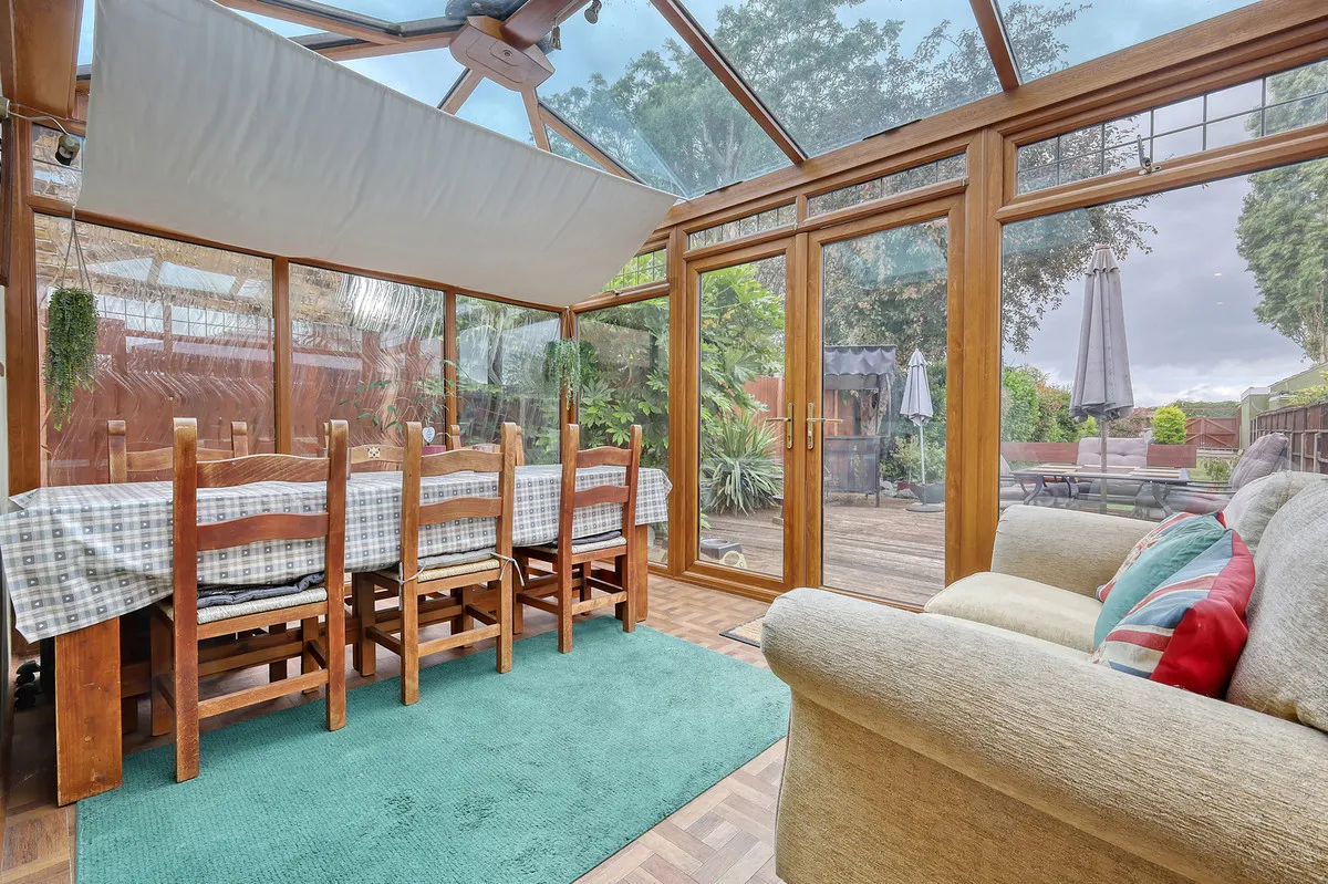 Cross Road, Romford, Mawneys, RM7 8AU, photo 9
