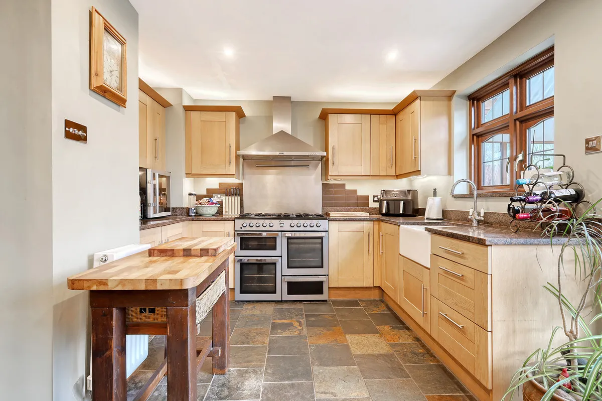 Cross Road, Romford, Mawneys, RM7 8AU, photo 7