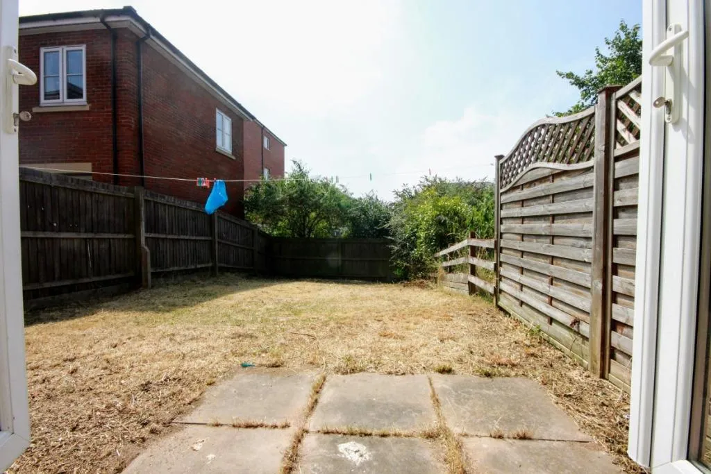Harescombe Drive, GRH (Gloucestershire Royal Hospital), Gloucester, GL1, photo 3