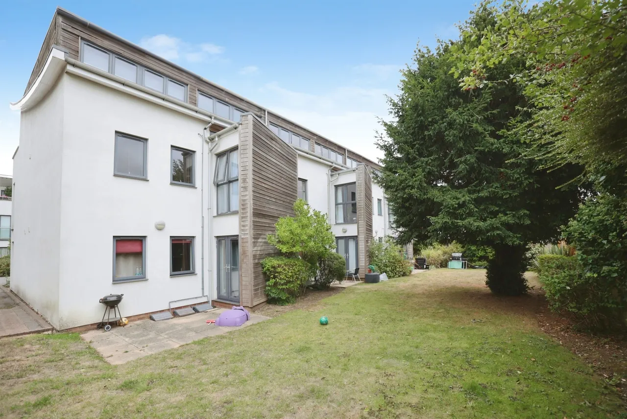 Skyline Mews, High Wycombe, HP12, photo 16