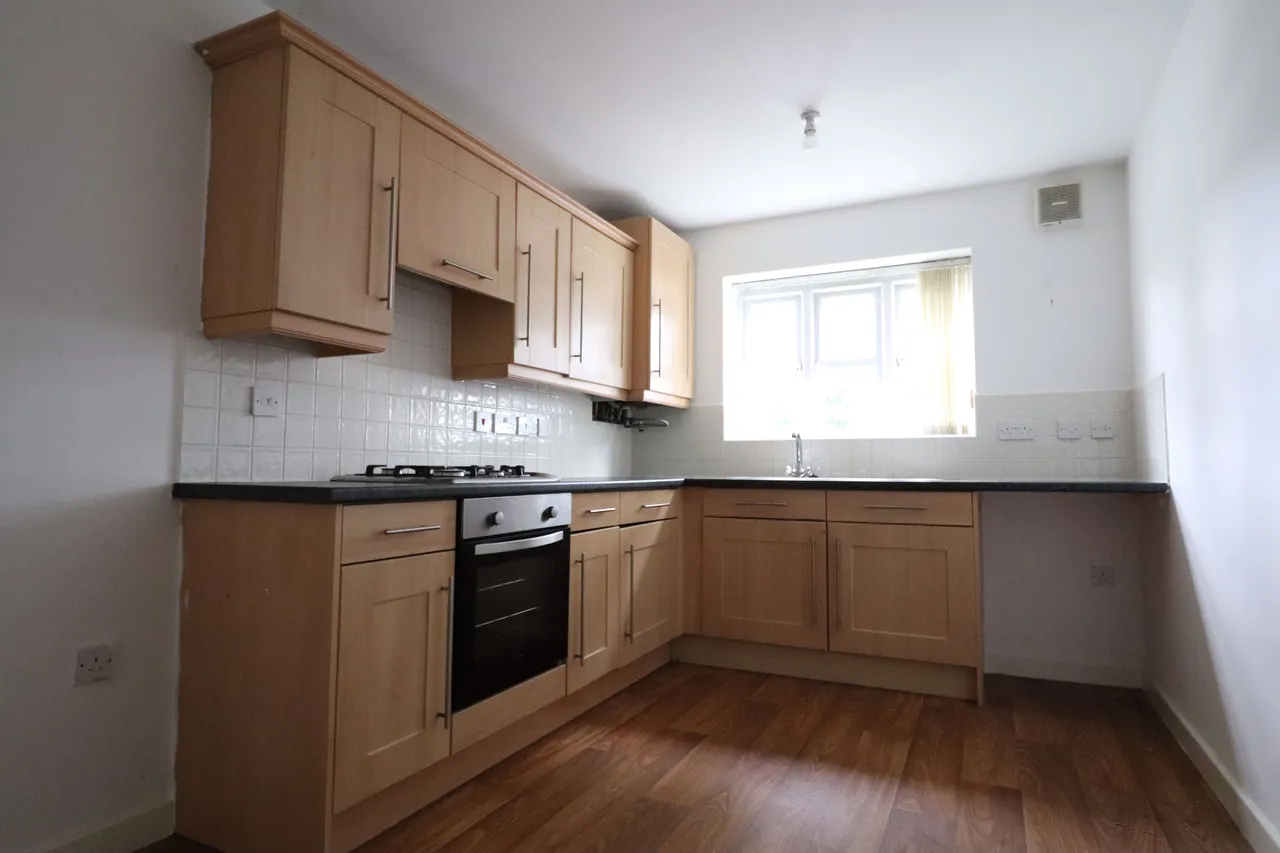 Fender Way, Prenton, CH43, photo 5