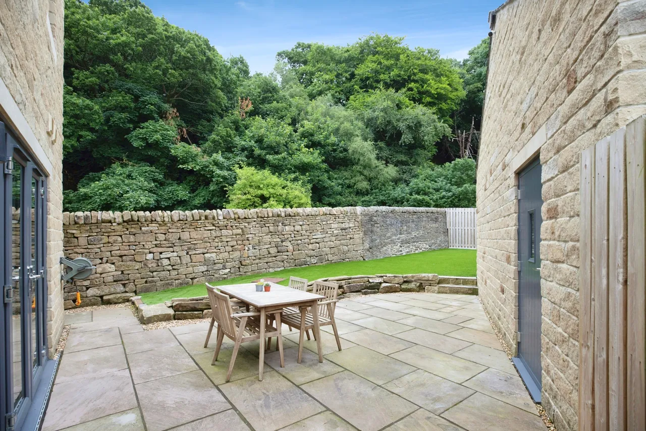 North Light Place, Keighley, photo 4