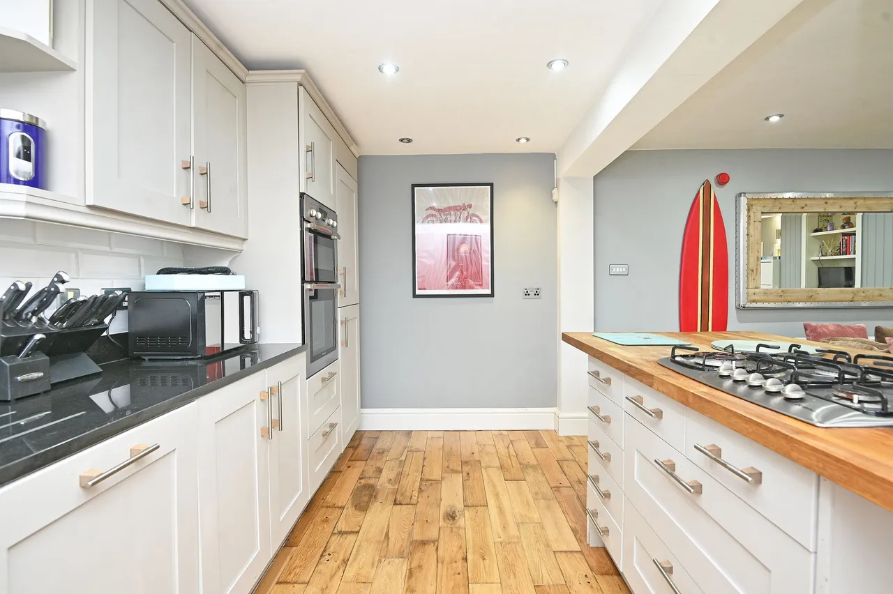 Harlow Moor Drive, Harrogate, HG2, photo 10