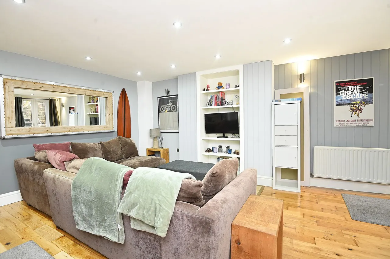 Harlow Moor Drive, Harrogate, HG2, photo 14