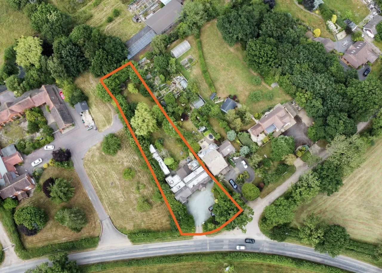 5 bed house for sale — Back Lane, Meriden