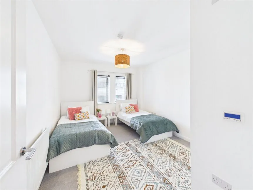 Thornbury Way, Walthamstow, E17, photo 12