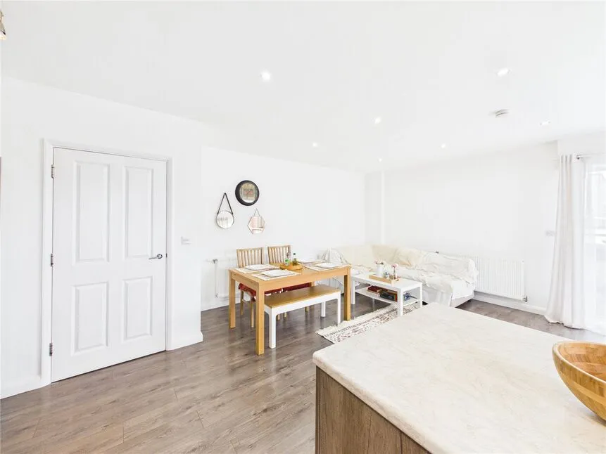 Thornbury Way, Walthamstow, E17, photo 4