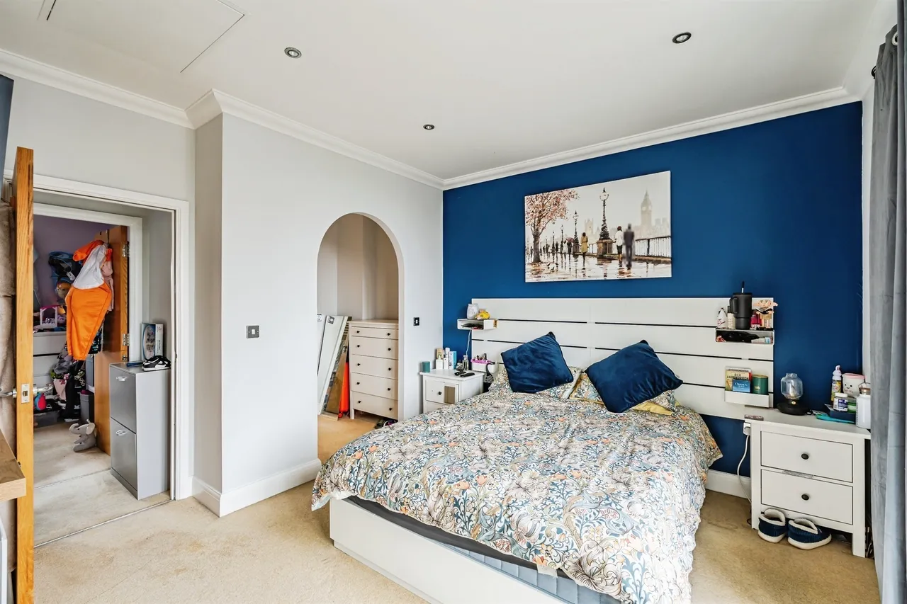 Dominica Court, Eastbourne, photo 12