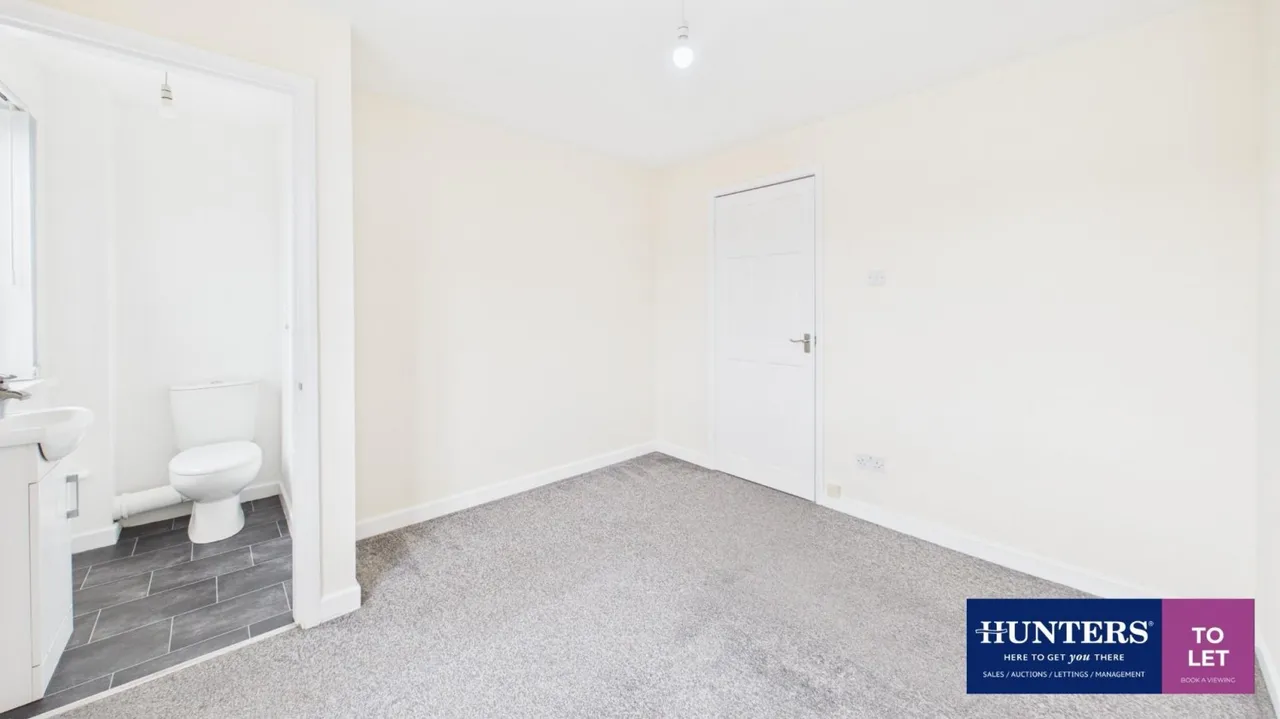 Hemming Street, Grangetown, SR2, photo 18