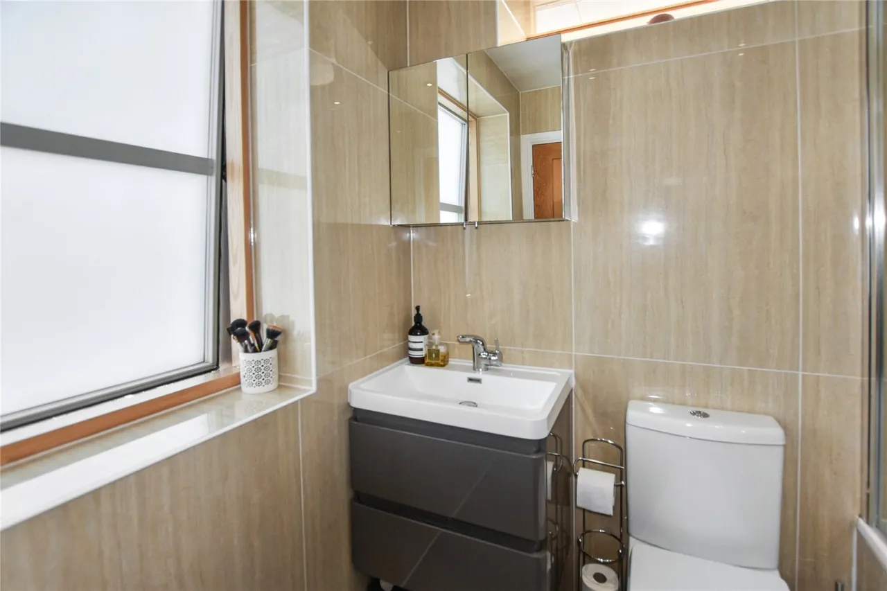 Upper Wickham Lane, Welling, DA16, photo 14