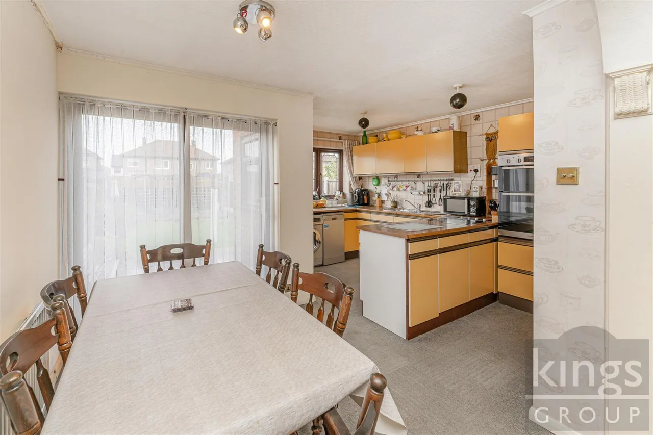 Chestnut Road, Enfield, photo 17
