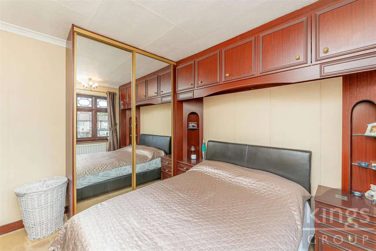 Chestnut Road, Enfield, photo 18
