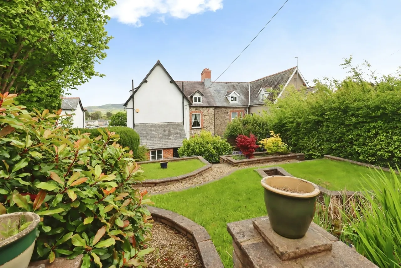 Bala, LL23, photo 43
