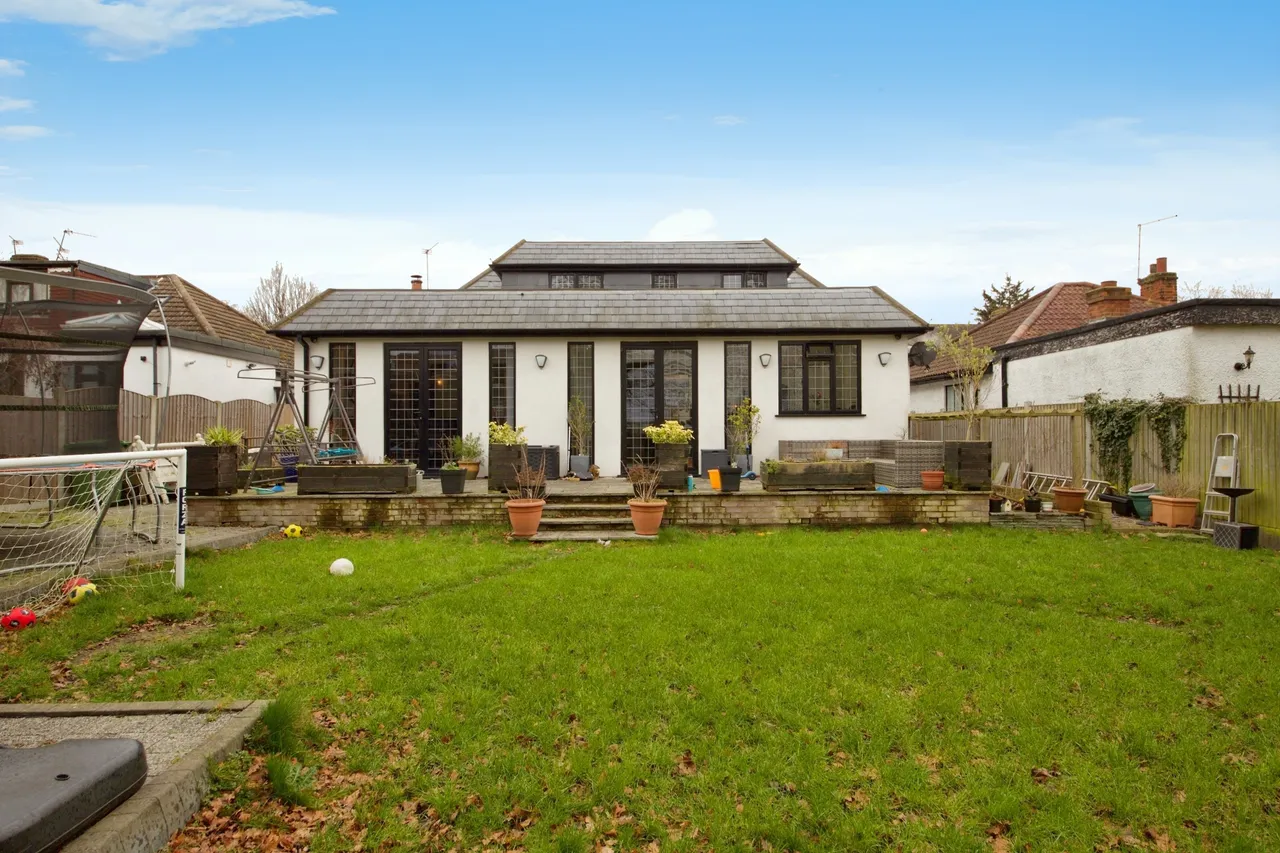 Vicarage Road, Hornchurch, RM12, photo 4
